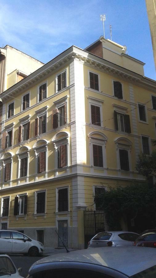 Boezio43B&B Рим Екстериор снимка