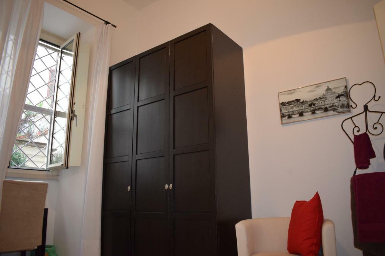 Boezio43B&B Рим Екстериор снимка